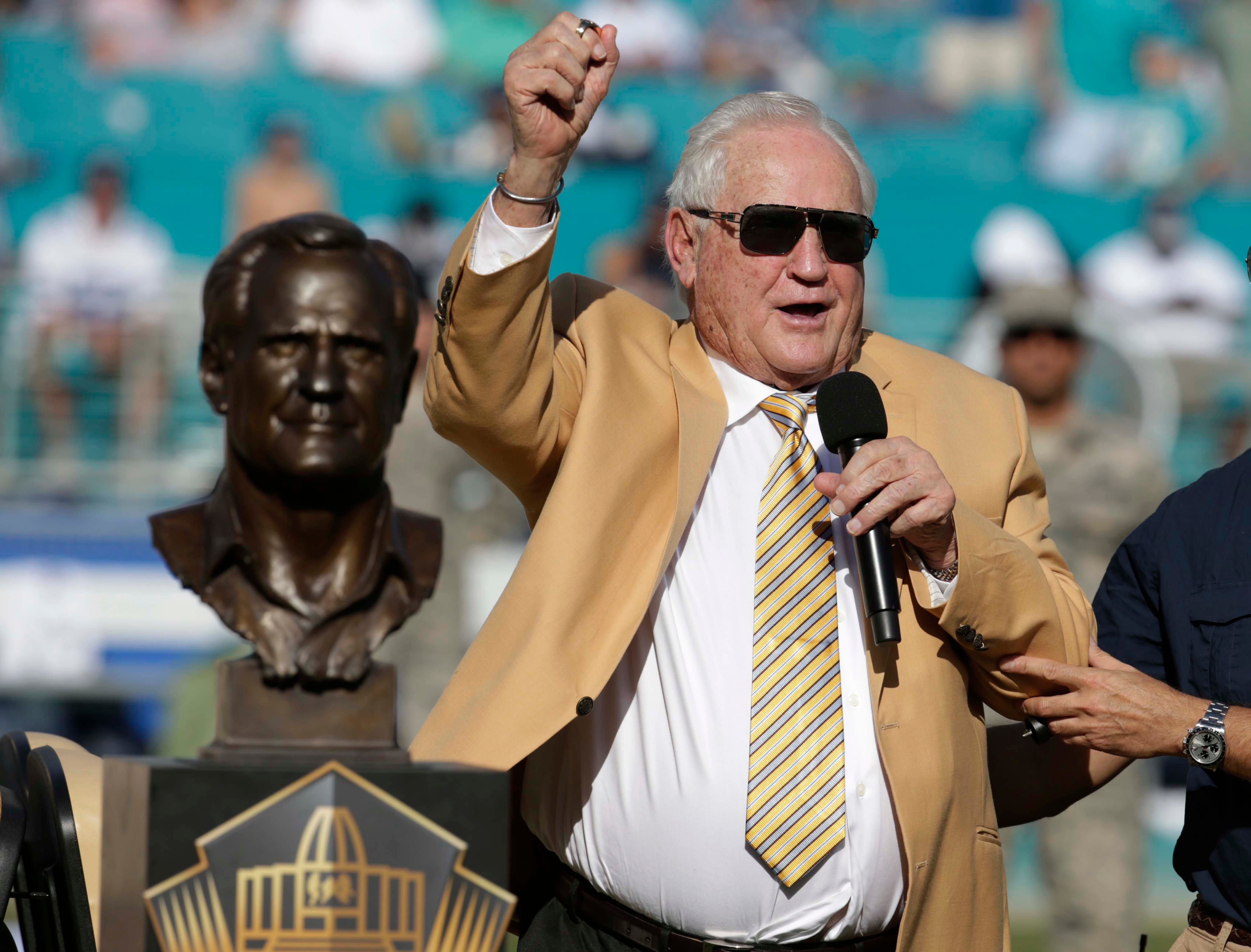 Don Shula, N.F.L. Coach Who Won, and Won, and Won, Dies at 90