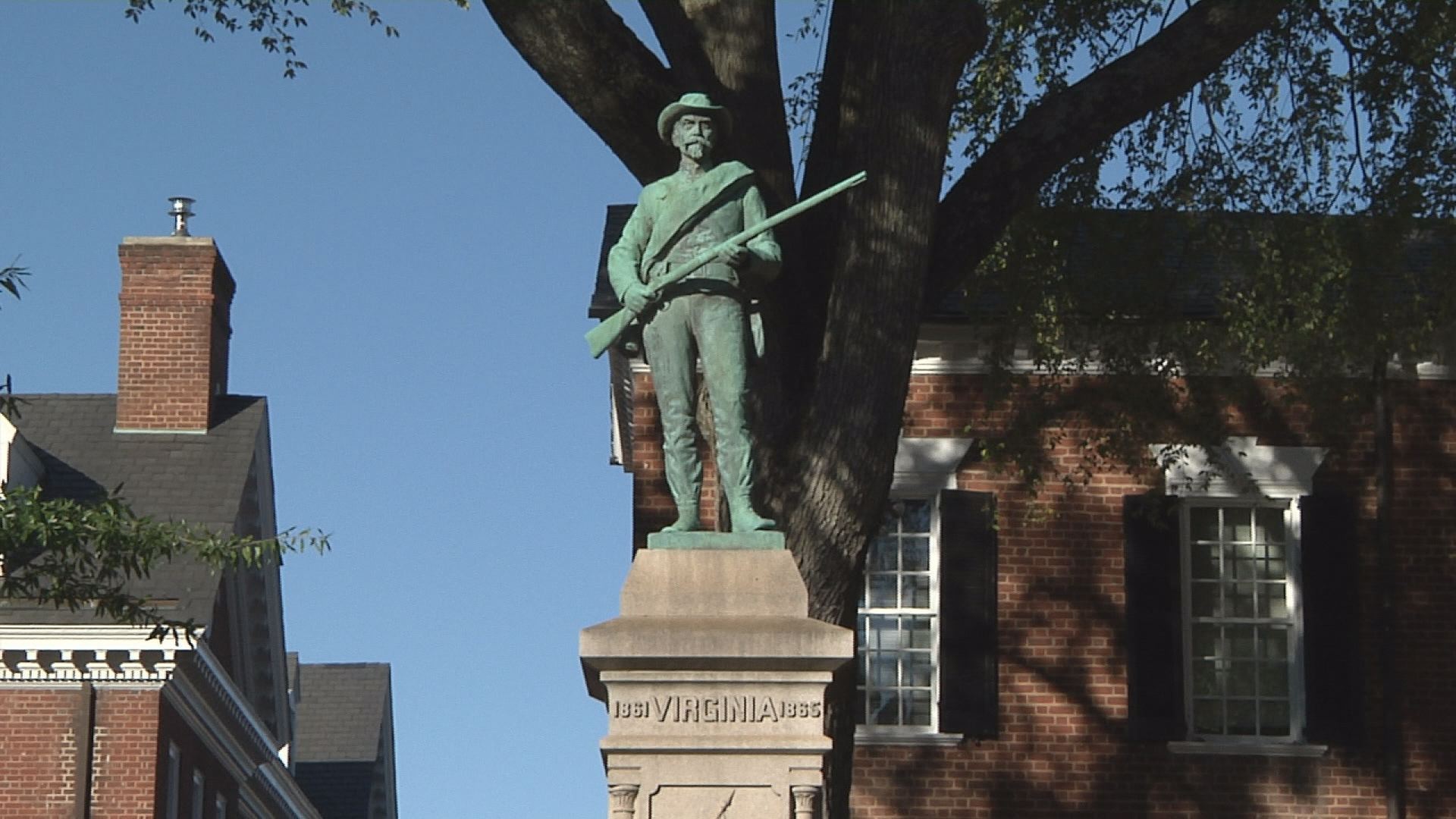 Albemarle County Board Of Supervisors Start Discussion On Confederate Statue Removal 