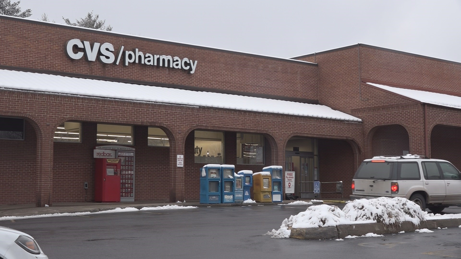 CVS on Fifth Street begins administering COVID vaccines
